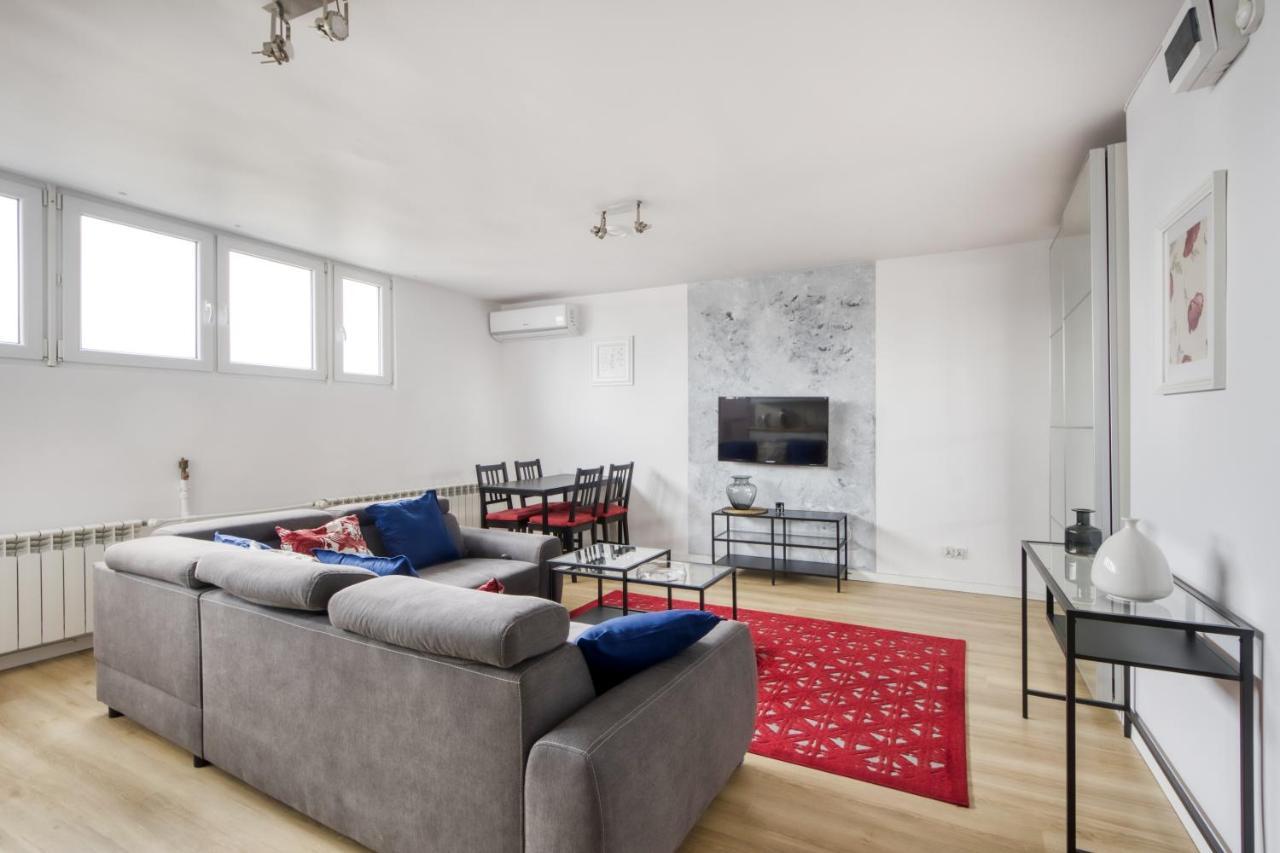 Central Family Apartment وارسو المظهر الخارجي الصورة