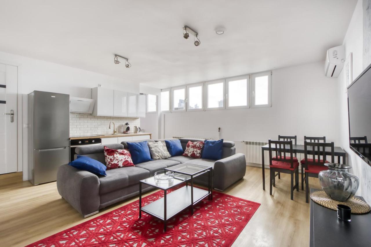 Central Family Apartment وارسو المظهر الخارجي الصورة
